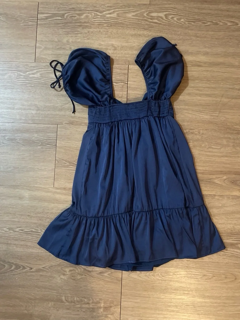 Puff-Sleeve Navy Mini Dress with Ruffle Hem